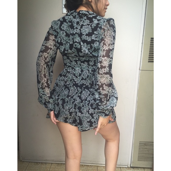 Long sleeve romper - Picture 2 of 3